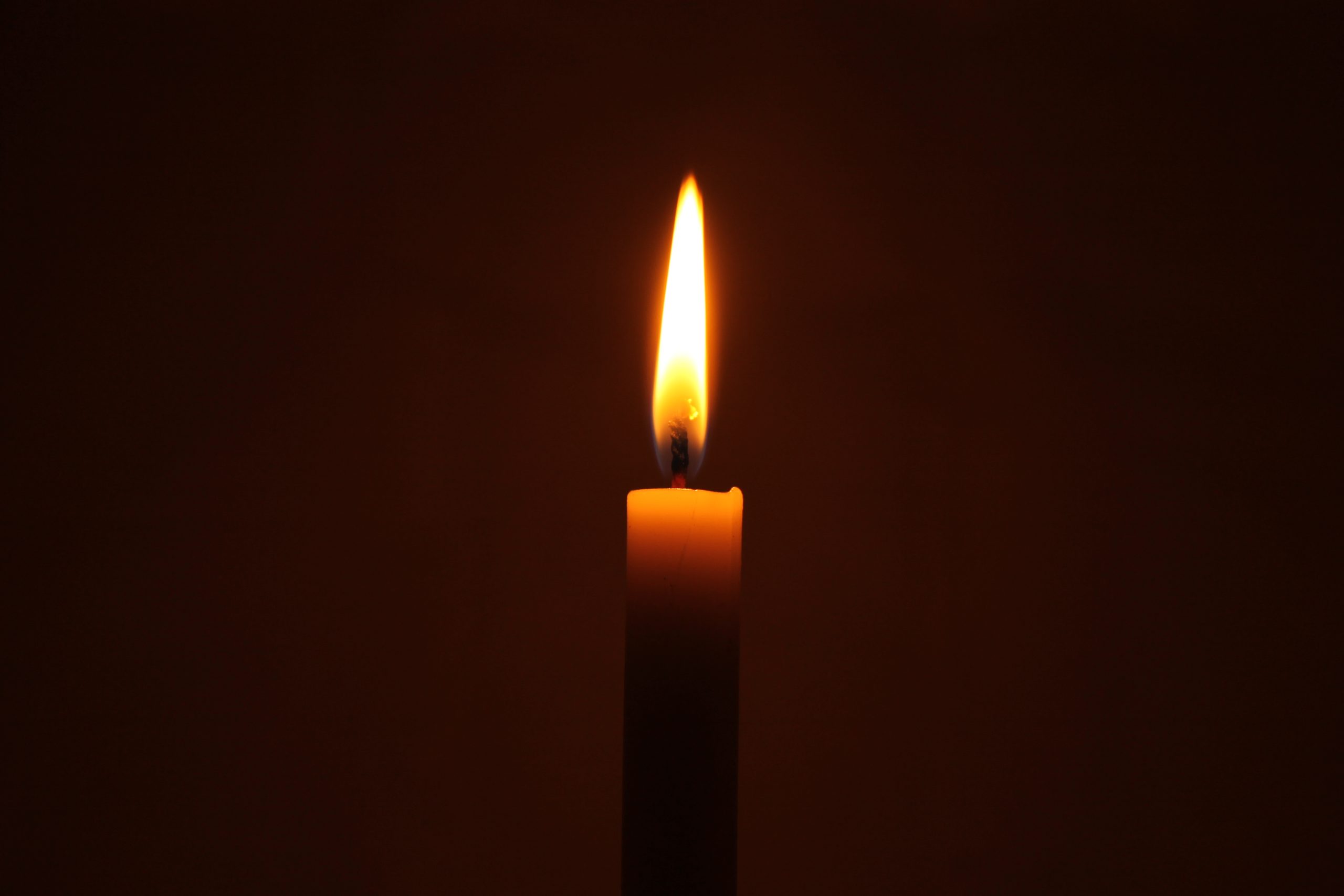candle-1624768-scaled